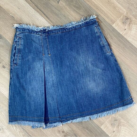 See By Chloe Denim Skirt Side Pleat Raw Edge Blue 28 6 - Picture 8 of 13
